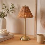 Kveldsro | Trådløs Bordlampe i Bambus