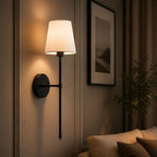 Goldén | Dimbar Vegglampe i Slank Design